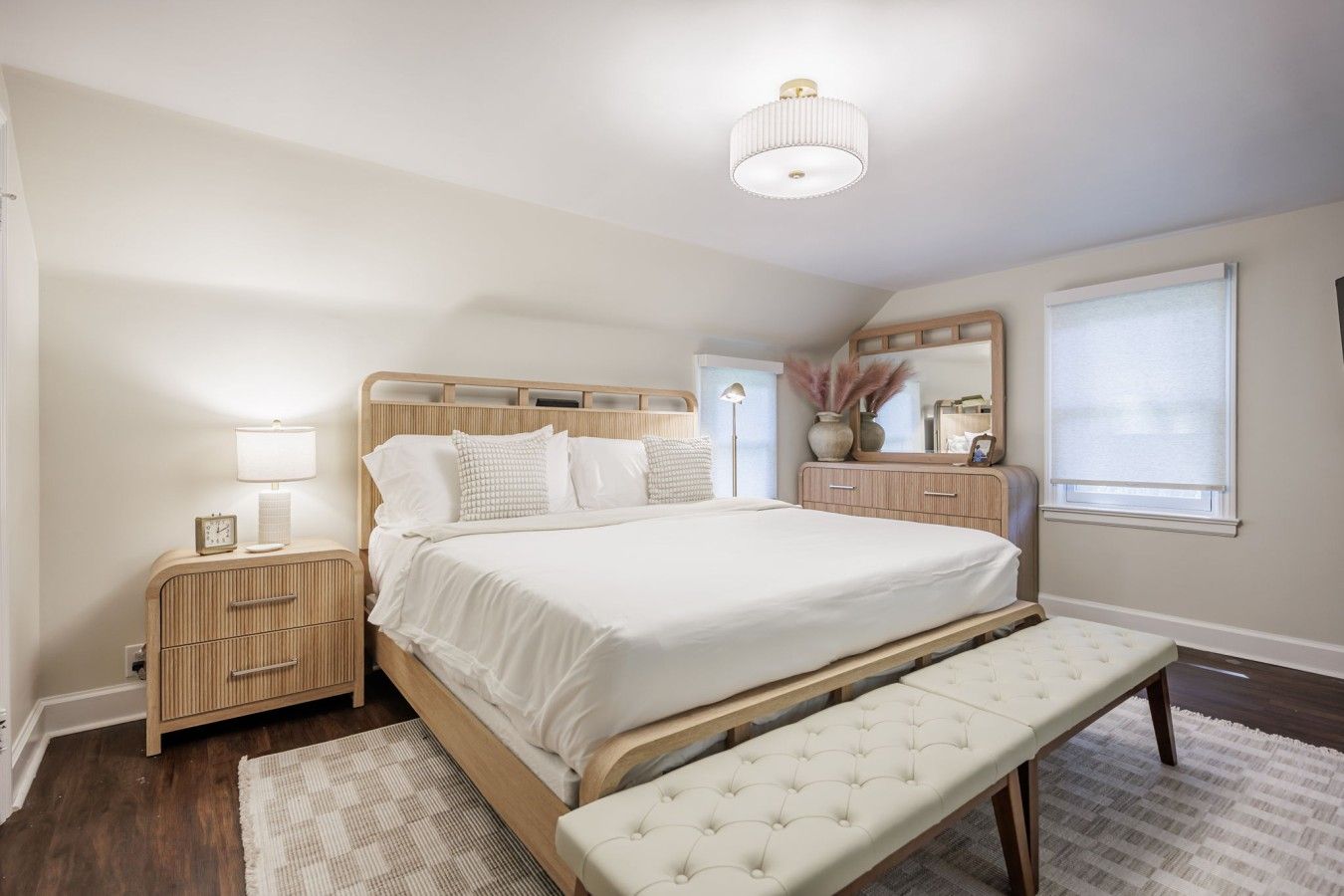Brighton Stay Near URMC | King Bed, Home Cinema & Backyard