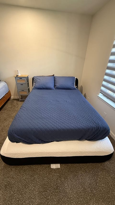 Newly renovated 5 bedroom in Southwest