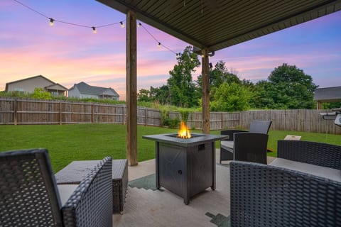 Game Room | Patio + Grill | Sleeps 9 | King Bed