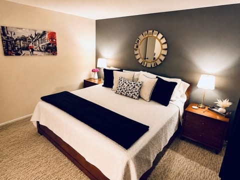 Private Guest Suite in Columbia image 2
