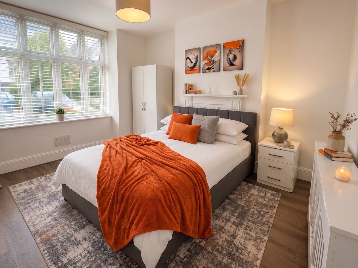 Comfortable 2-Bedroom Apartment in South London