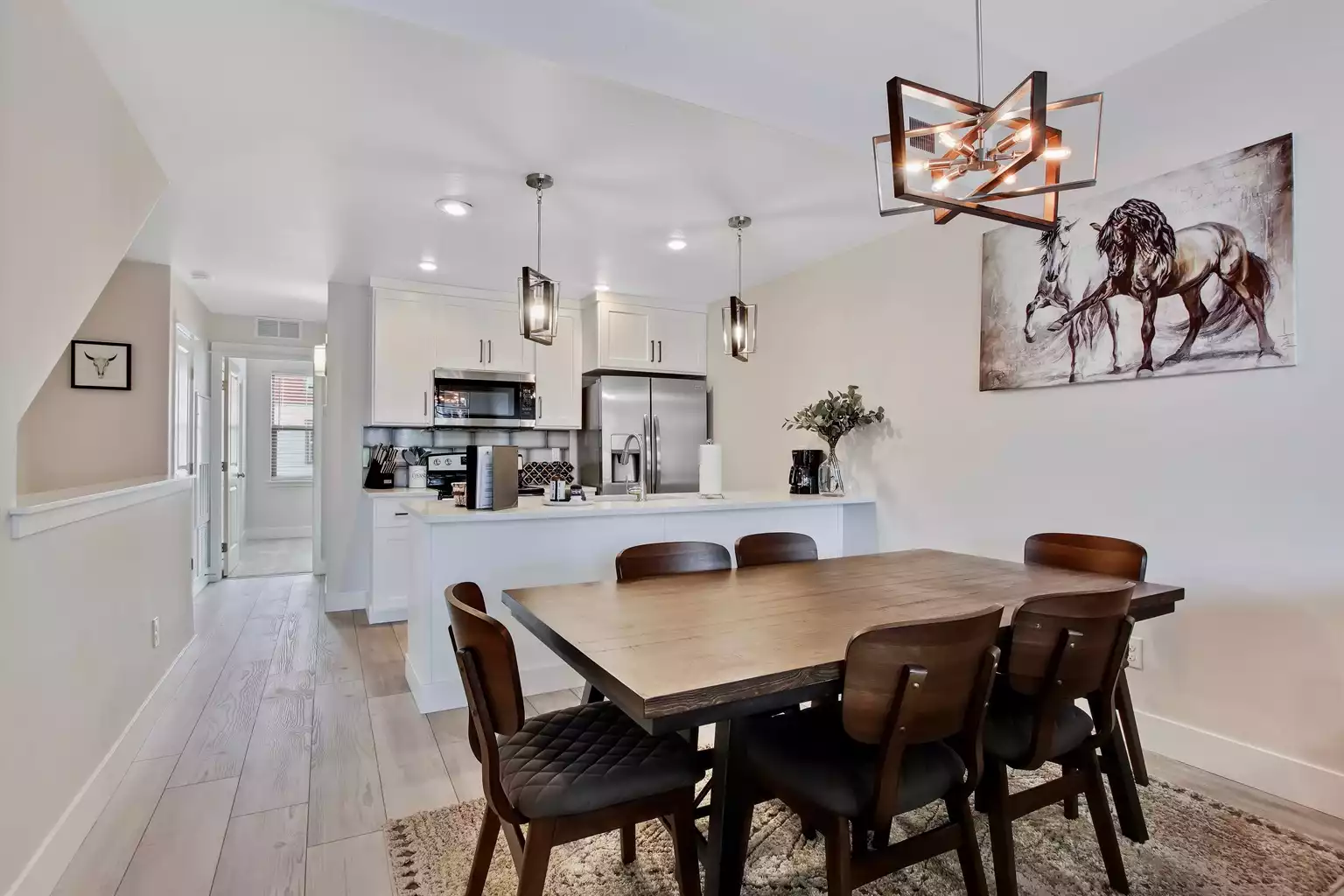 alluring-farmhouse-styled-town-home-close-to-payette-lake/