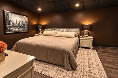 Private Apt • Fultondale • 10 min to Birmingham image 1