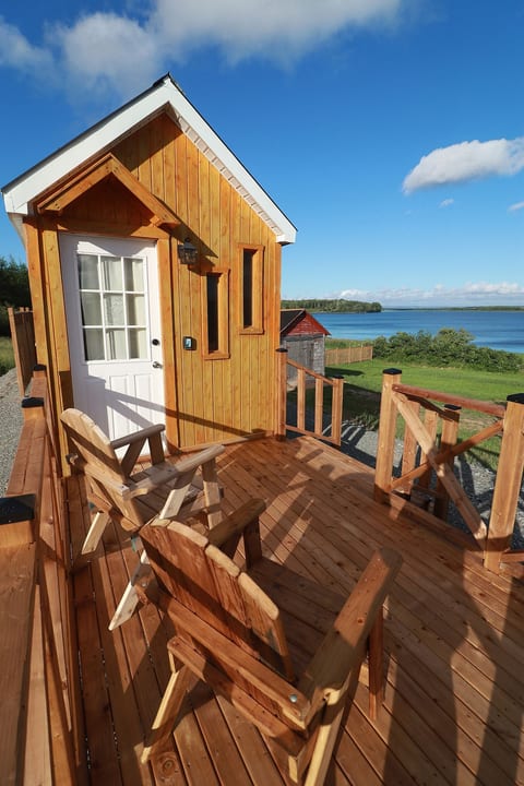 Waterfront Tiny House near PomquetBeach-Winterized image 2