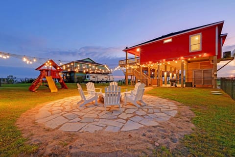 Fire Pit, Playscape, The Red Mermaid Retreat