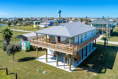 3 Bd/2.5 Bth, King Bed, Pet Friendly
