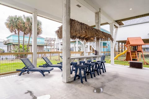 Golf Cart Rental, Playscape, Close to beach