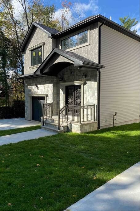 143 Waldron ave