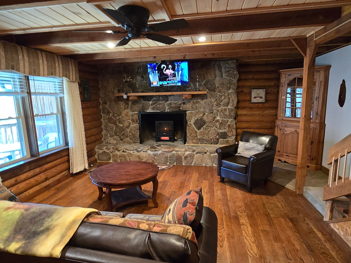 Beaver Creek Cabin - Relax & Enjoy Nature!