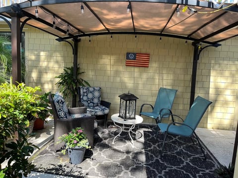 Cottage Apartment on the Bayou image 5