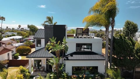 North Pacific Beach Wellness Estate + Pool & Spa image 2