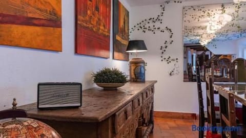 Sintra Center Studio | Garden, Jacuzzi & BBQ