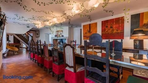 Sintra Center Studio | Garden, Jacuzzi & BBQ
