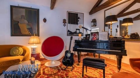 Huge Bedroom Green Views & Snooker | Sintra Center