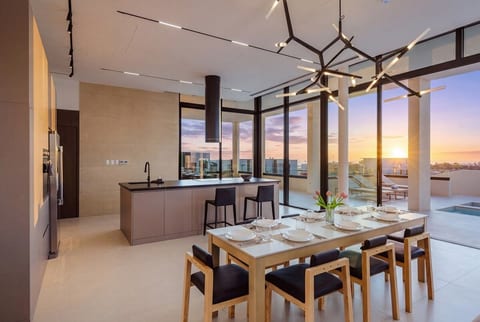 Designed for families and groups of up to 8, the villa combines resort-style bedrooms, spacious indoor-outdoor living and one of Aruba's most desirable locations.