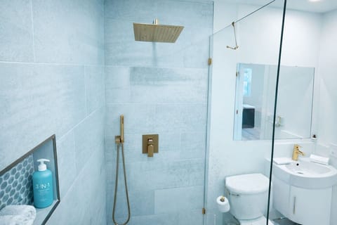 Atlantic Retreat Plus Bonus Flex Suite Included