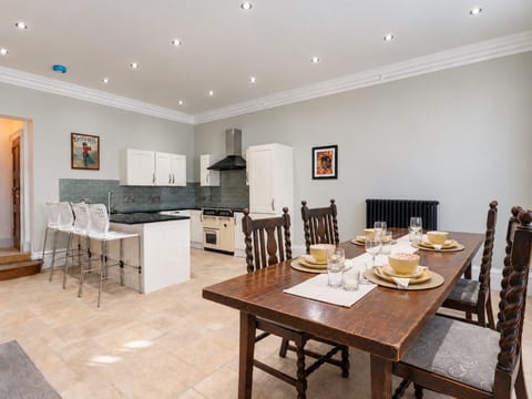 Ground Floor - Kitchen & Dining Area