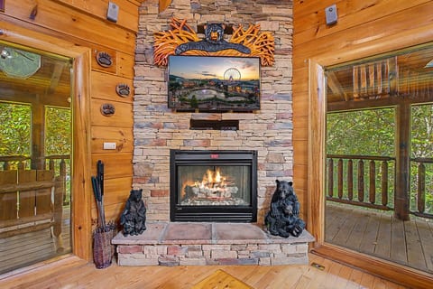Cub Club Cabin
