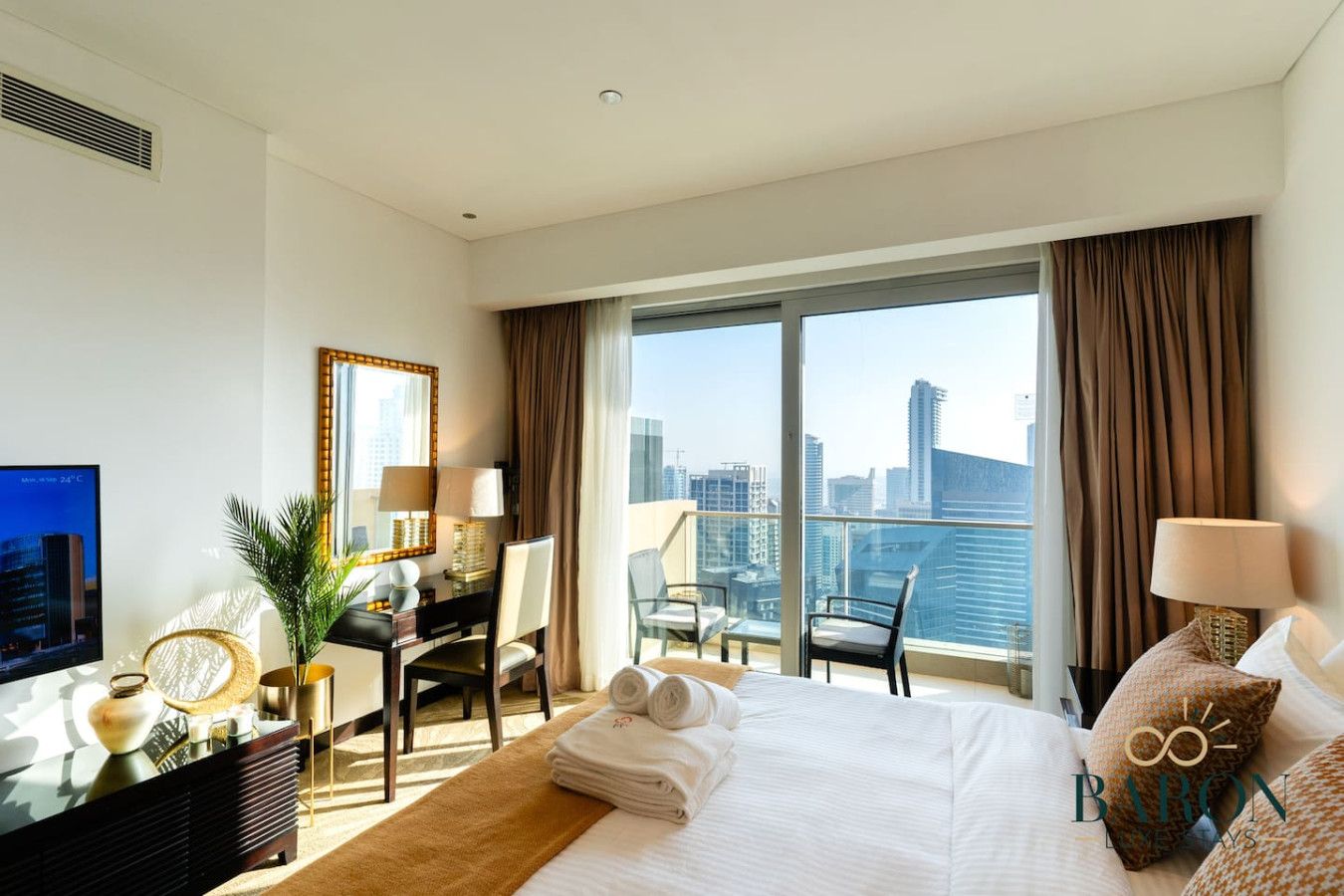 The Haven • Stunning Marina Views at JW Marriott
