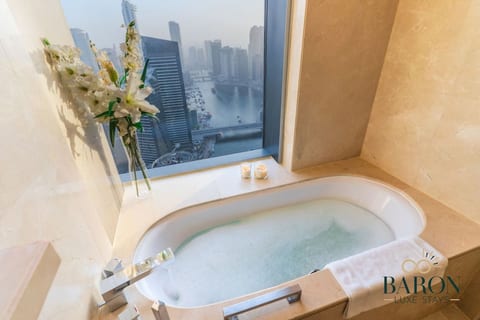 The Glamorous • Luxury Stay at JW Marriott