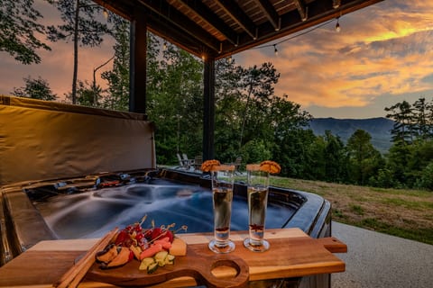 Sunset Ridge Retreat