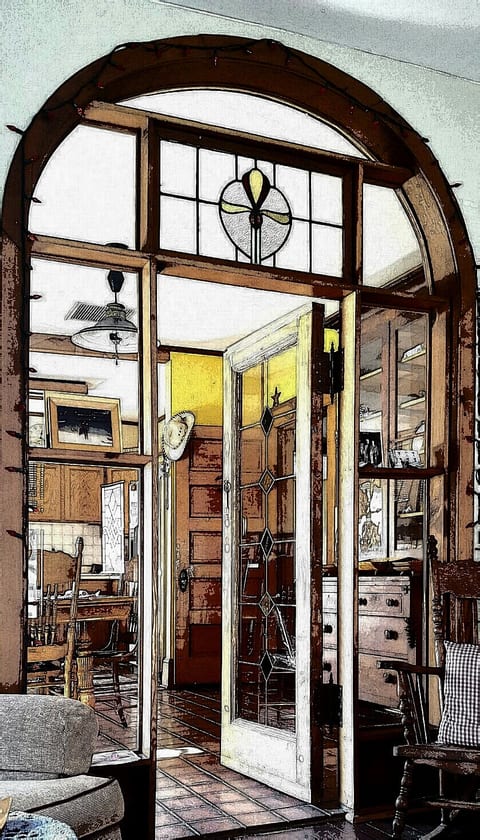 1903 Victorian in Heart of Town