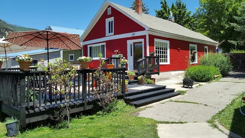 1903 Victorian in Heart of Town