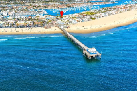 You'll be perfectly positioned to enjoy everything Newport Beach has to offer, from morning coffee by the waves to evening walks on the pier.