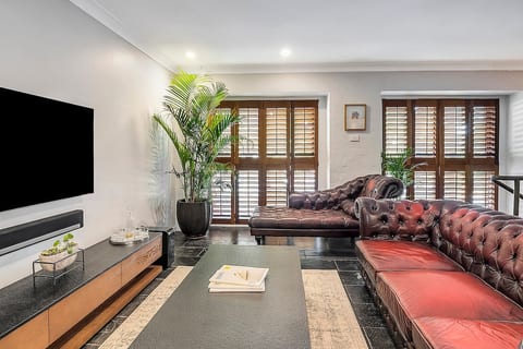 Stunning Warehouse Conversion!  Premium Location!