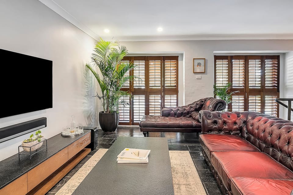 Stunning Warehouse Conversion!  Premium Location! image 1