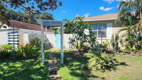 the walkway to Casa Tropicana's private entrance