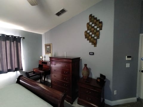 Master Suite w/Private Kitchen! image 3