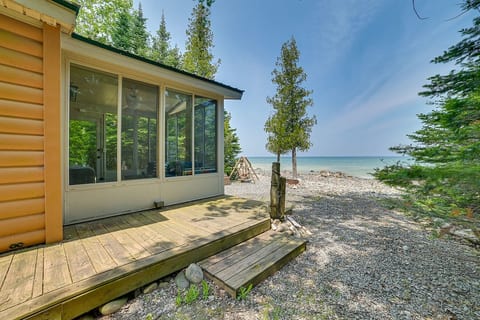 Lake Huron Haven: Private Sauna & Sunset Views image 24