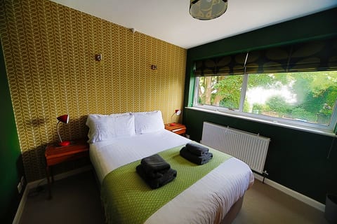 The Apartment at Pant Golau, a gorgeous retreat image 5
