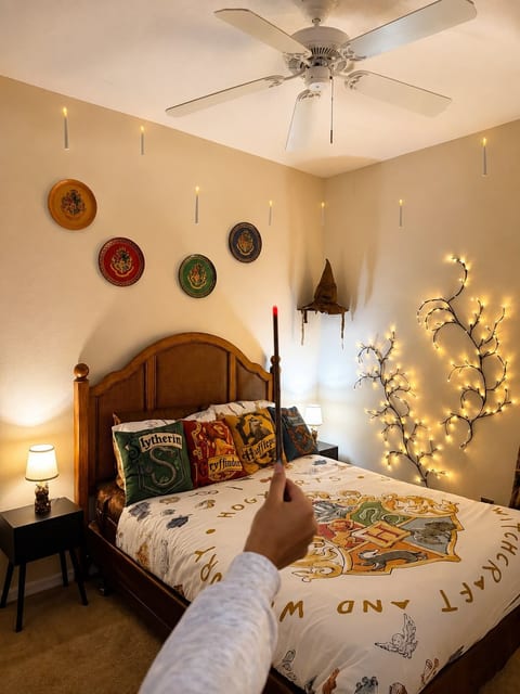 Family villa, private pool, cinema, games room. image 4