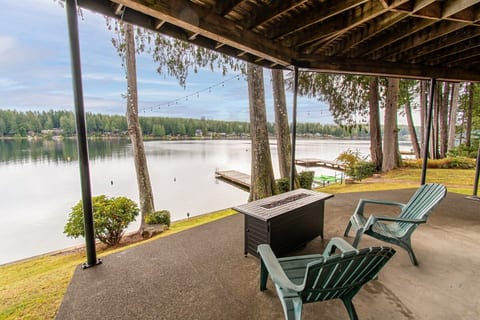 Shaded lakeside seating for relaxing right by the water