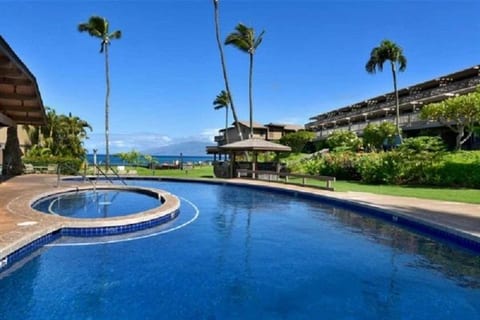 Kahana Sunset B1