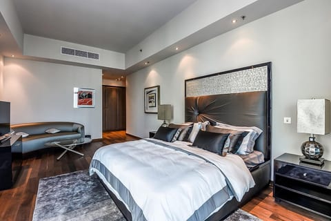 ISERAN 2000 Luxury Apartment