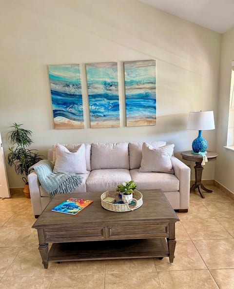 Perfect for 2 Exuma Condo Hillside by Hideaways image 4
