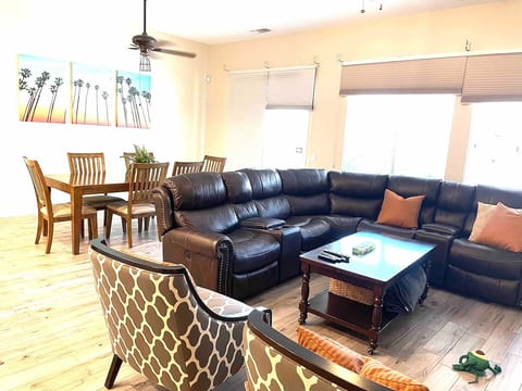 Desert Oasis Pool Home, Gated Community w/LAKE image 4