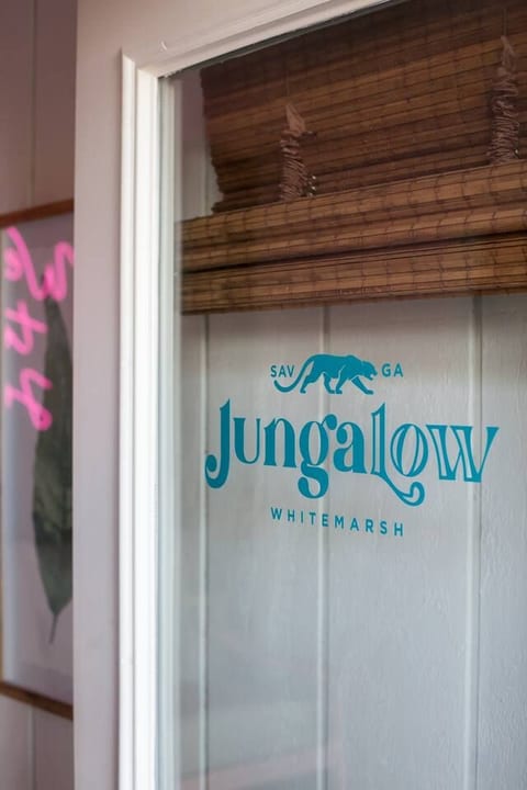 Waterfront Jungalow w/ Dock & Hot Tub!