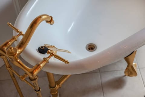 The Soaking House