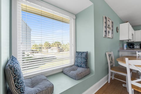 Bay Window