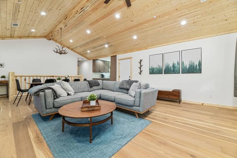 Open concept upstairs living area/dining area