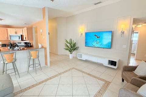 Open living area adjoining the kitchen and breakfast bar