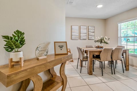 Dining area with seating for six