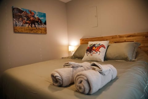 Heated Pool + Year-Round Hot Tub | 1 Mi to Casino