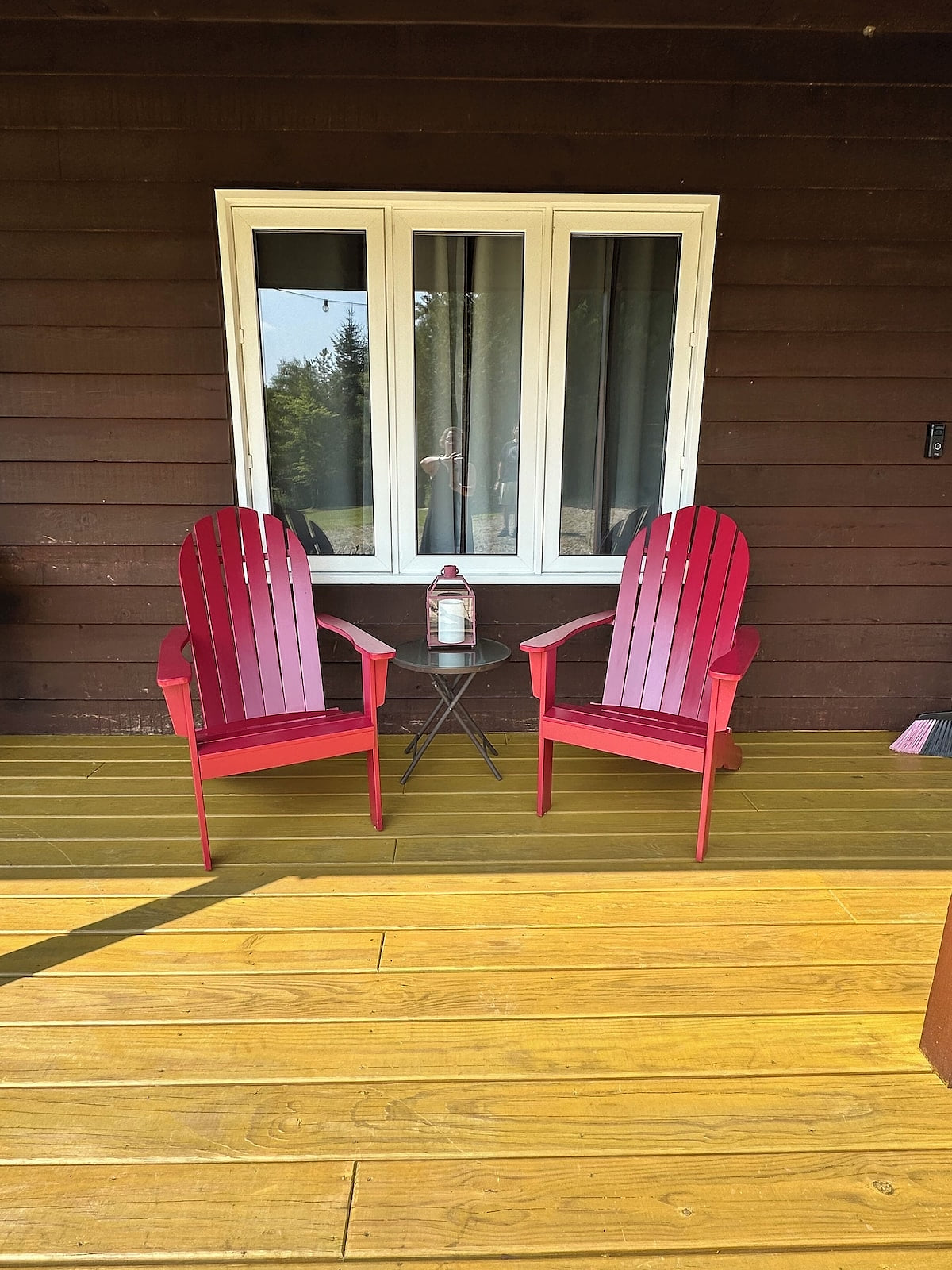 Cabin - 4 miles from Holiday Valley. Peaceful setting with hot tub.