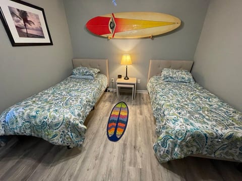 Surfers Cottage - South Jax Beach near Mayo Clinic