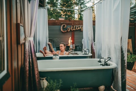 Forest Cottage | Hot Tub, Outdoor Baths & Alpacas